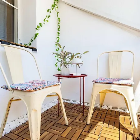 2br Pop-art Paradise With Terrace Near Youth Hill By Flat Manаger Апартамент *
