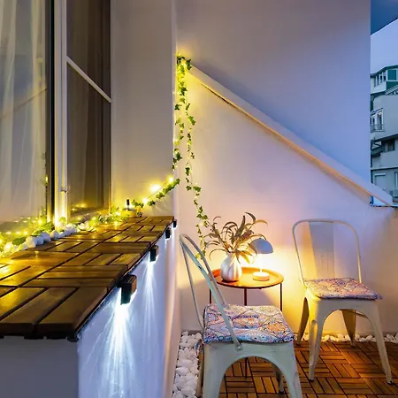 2br Pop-art Paradise With Terrace Near Youth Hill By Flat Manаger